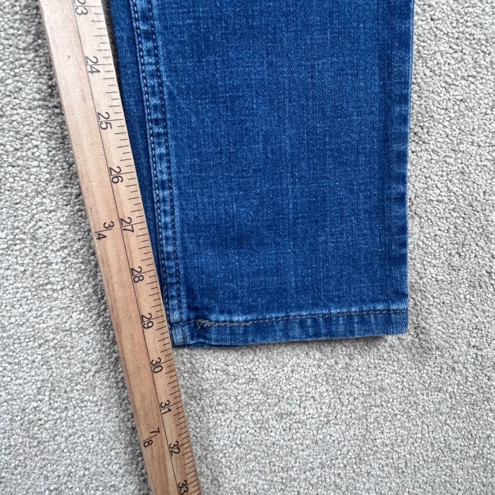 Levis Demi Curve Straight Leg Jeans Medium Wash Blue‎ Denim Size 9M 1487